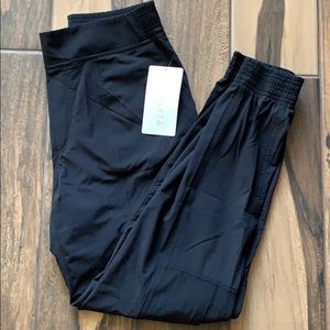 Athleta Chelsea Utility Joggers!